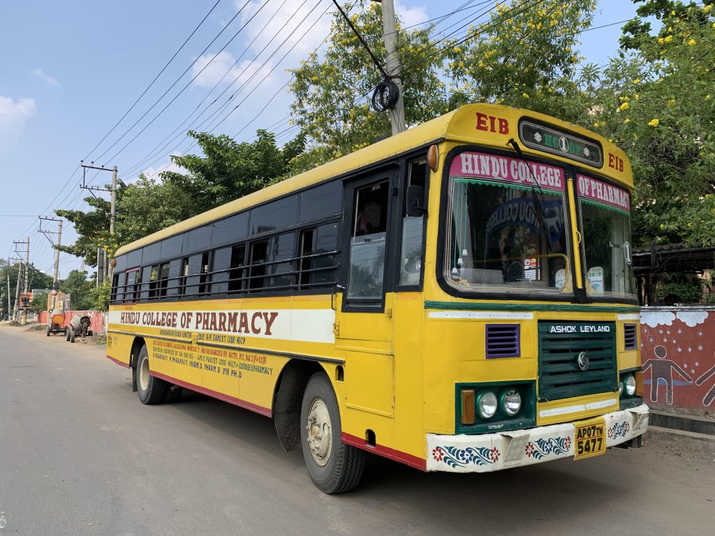 HCOP college bus